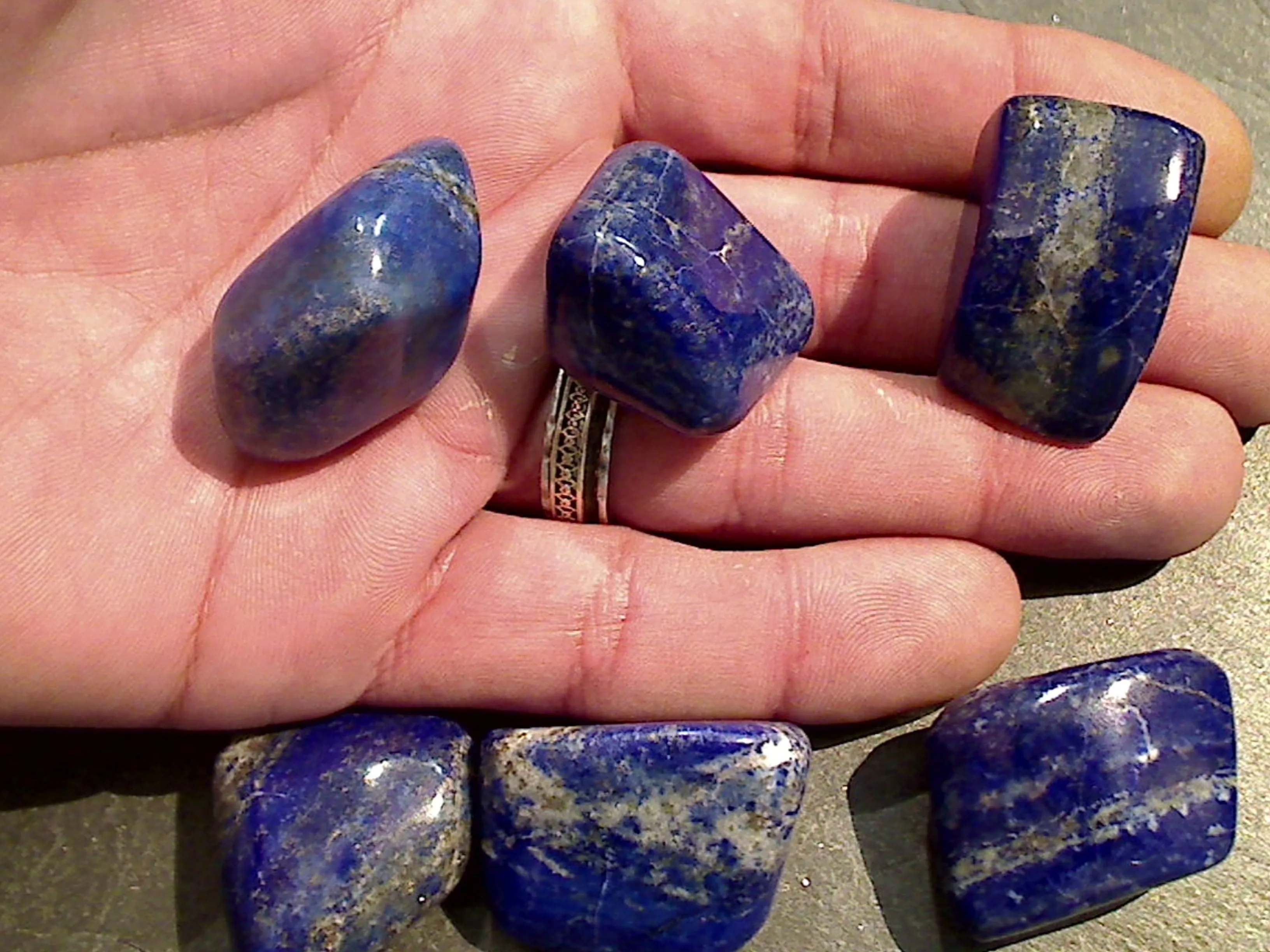Tumbled Lapis Lazuli 25g - 30g